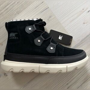 Sorel Short Black Boot 🖤